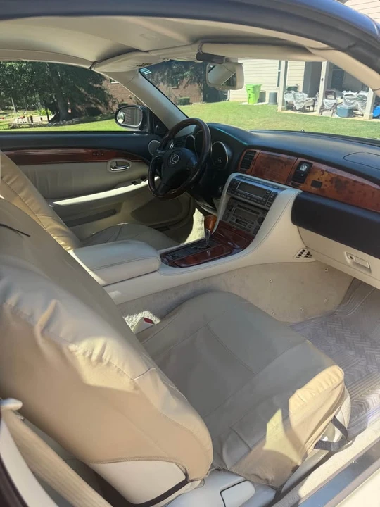 2008 Lexus SC430 - Image 7 of 10