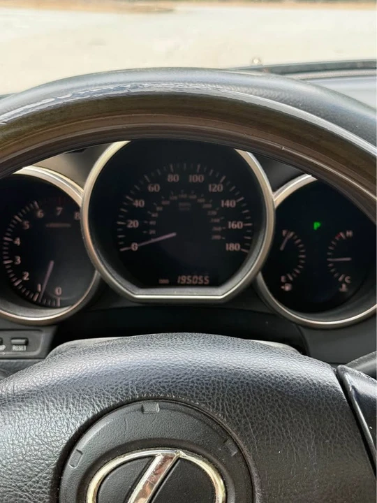2008 Lexus SC430 - Image 15 of 17