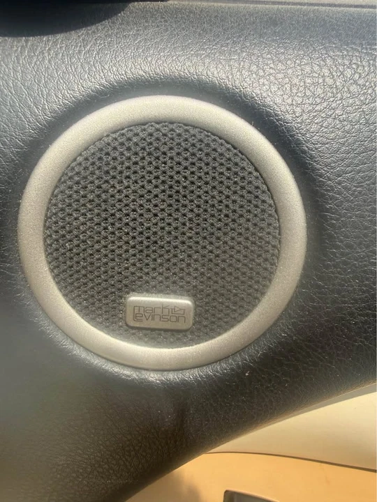 2008 Lexus SC430 - Image 11 of 17