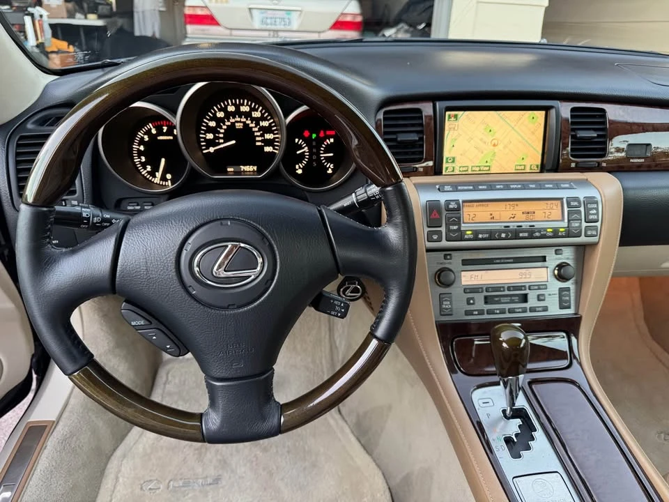 2008 Lexus SC430 - Image 17 of 19