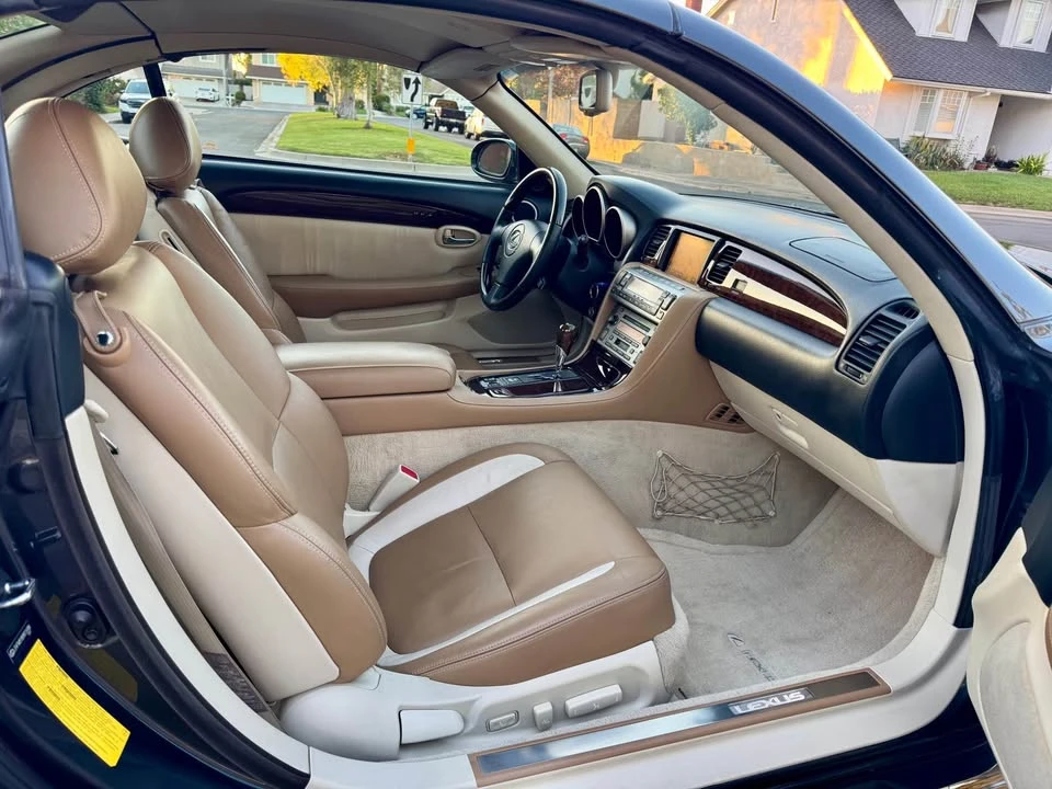 2008 Lexus SC430 - Image 15 of 19