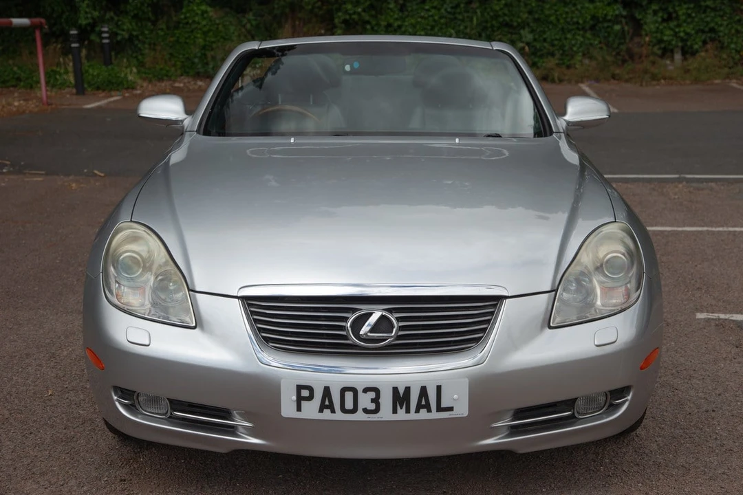 2008 Lexus SC430 - Image 14 of 30