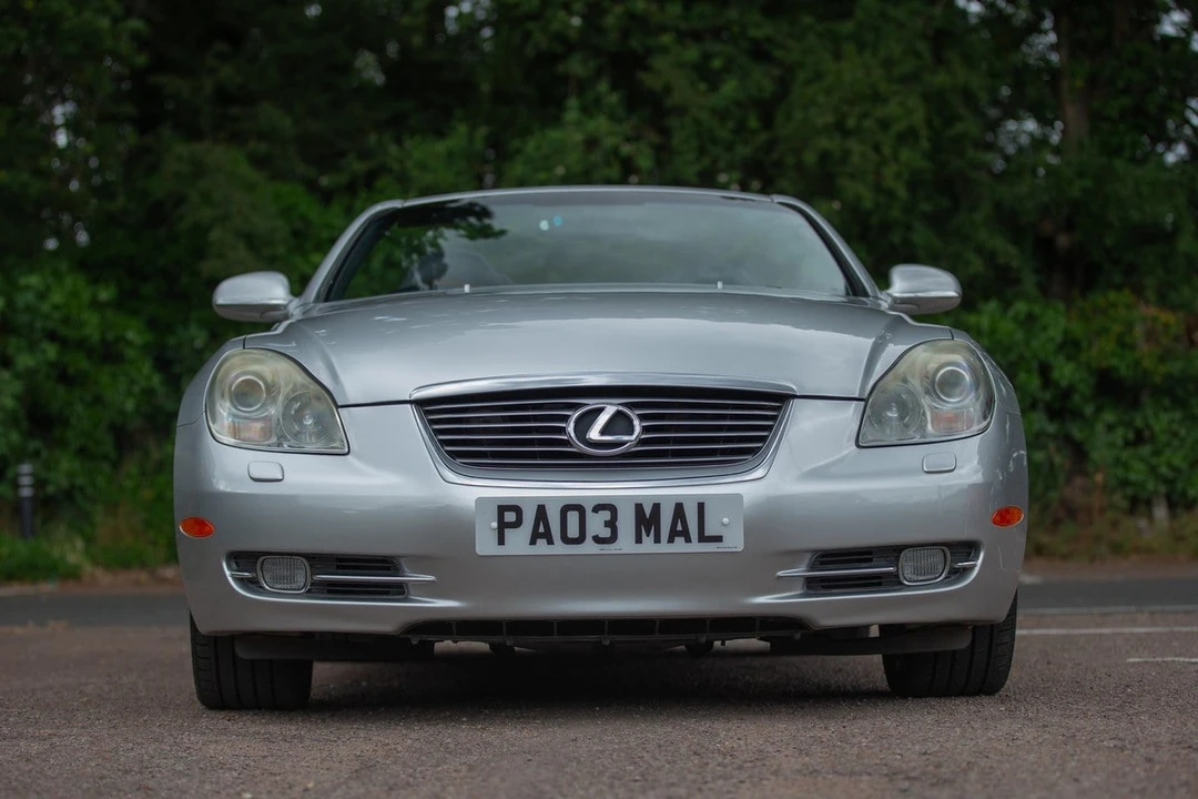 2008 Lexus SC430 - Image 17 of 30