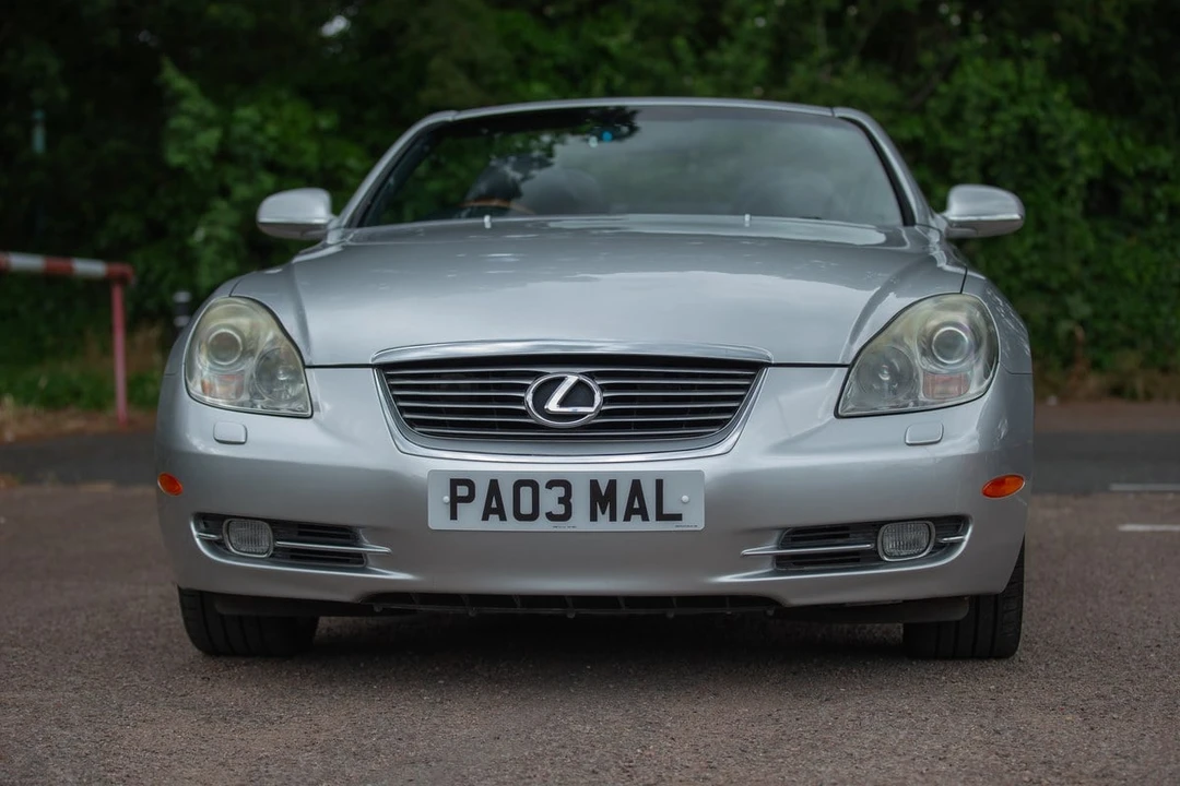 2008 Lexus SC430 - Image 18 of 30