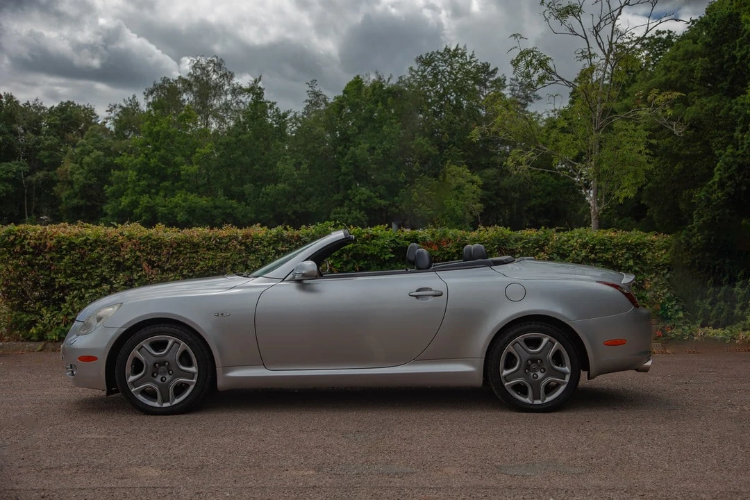 2008 Lexus SC430 - Image 4 of 30