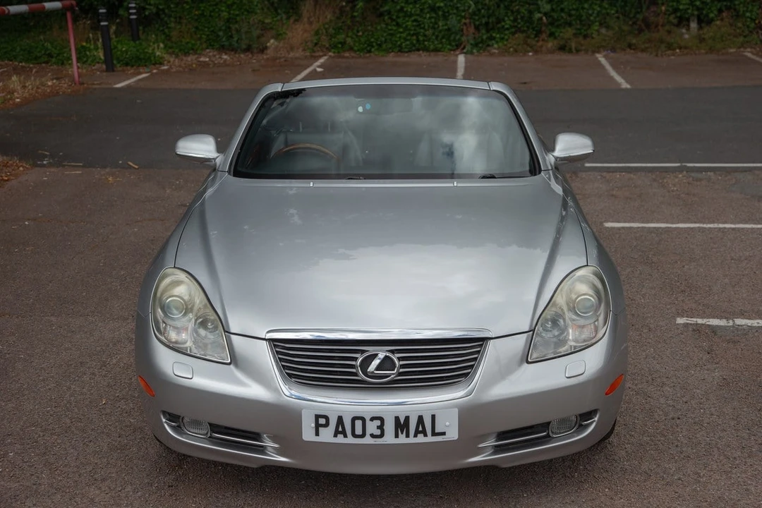 2008 Lexus SC430 - Image 9 of 30
