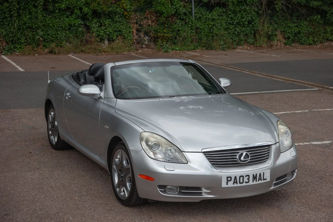 2008 Lexus SC430 - Image 10 of 30
