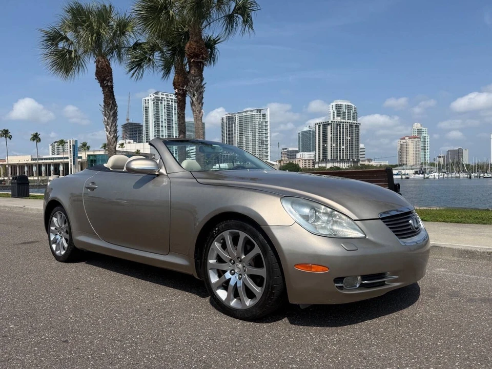 2008 Lexus SC430 - Image 2 of 21