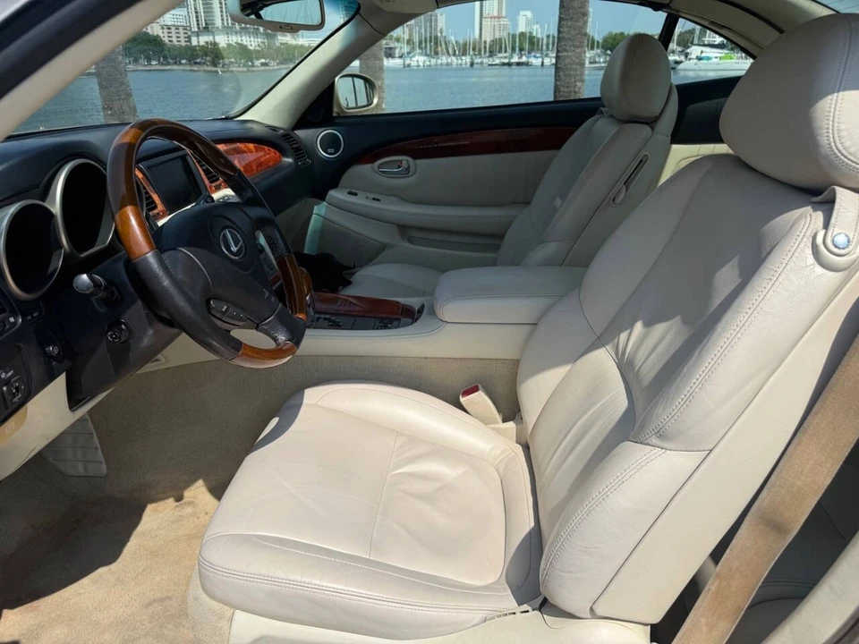 2008 Lexus SC430 - Image 19 of 21