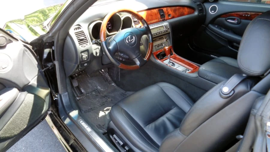 2008 Lexus SC430 - Image 3 of 9
