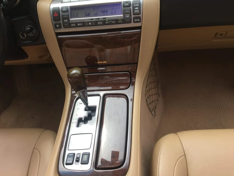 2008 Lexus SC430 - Image 8 of 10