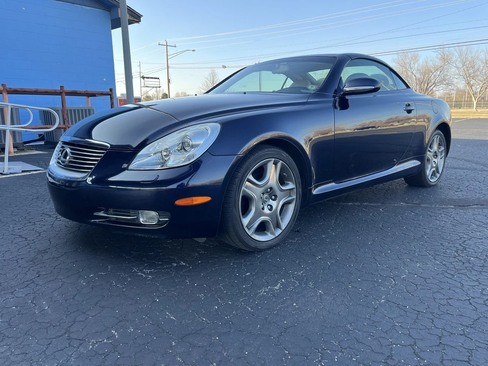 2008 Lexus SC430 - Image 3 of 31