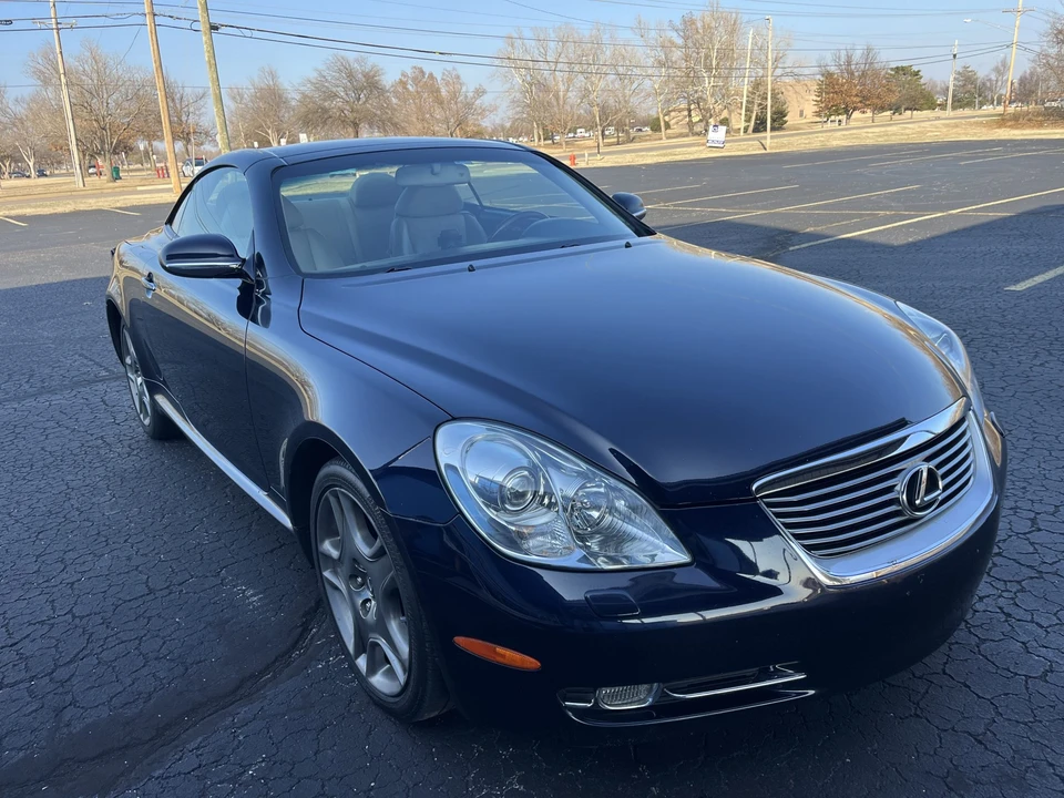 2008 Lexus SC430 - Image 11 of 31