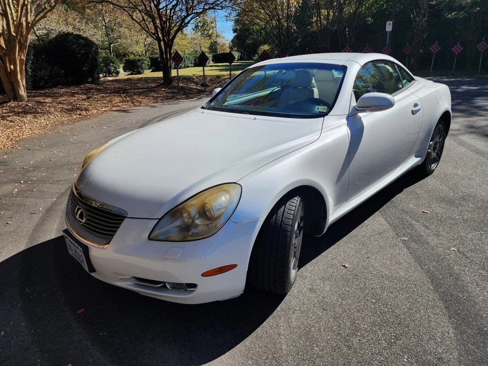 2008 Lexus SC430 - Image 2 of 31