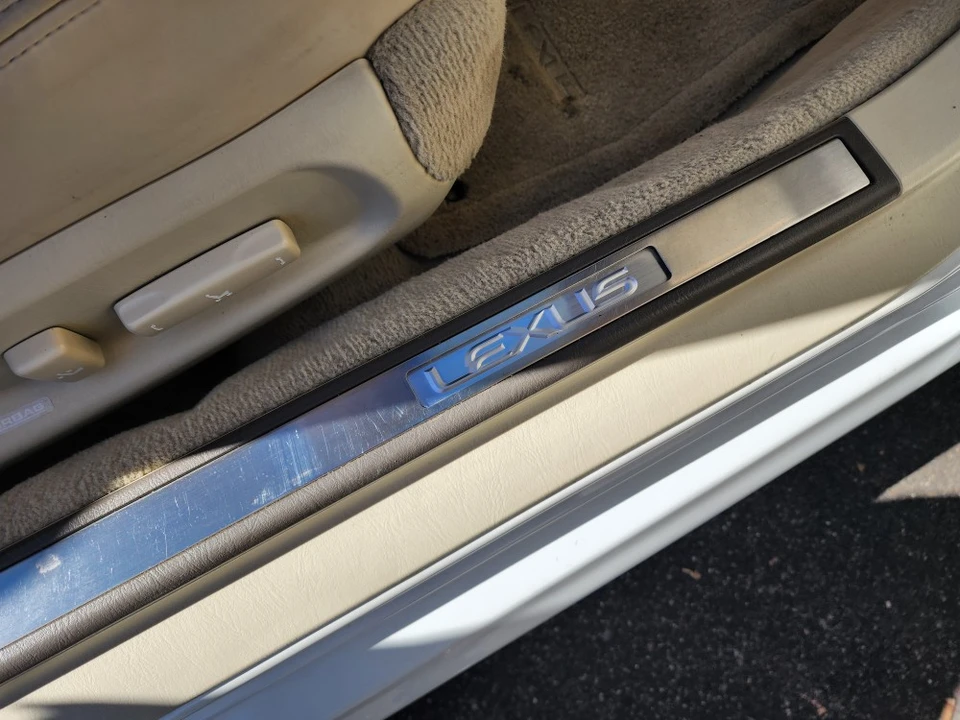 2008 Lexus SC430 - Image 29 of 31