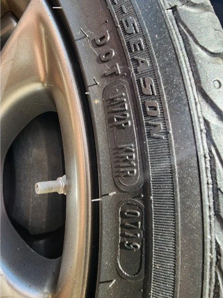 2008 Lexus SC430 - Image 20 of 31