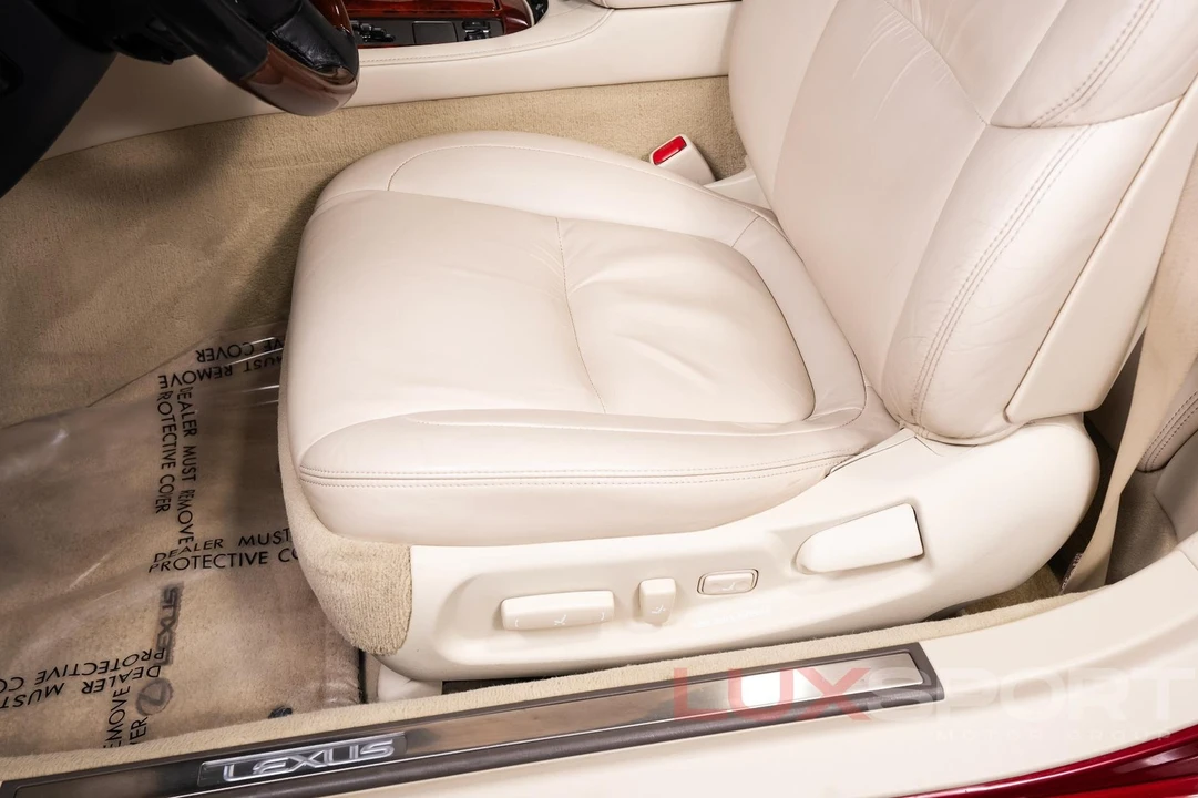 2008 Lexus SC430 - Image 24 of 31