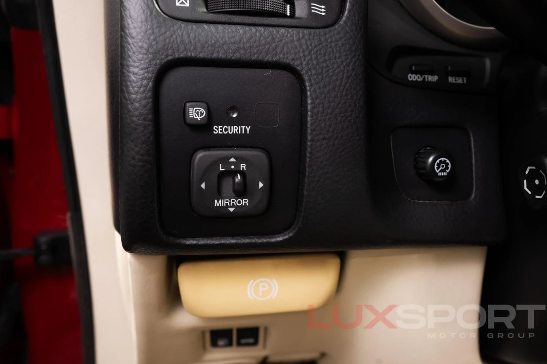 2008 Lexus SC430 - Image 29 of 31