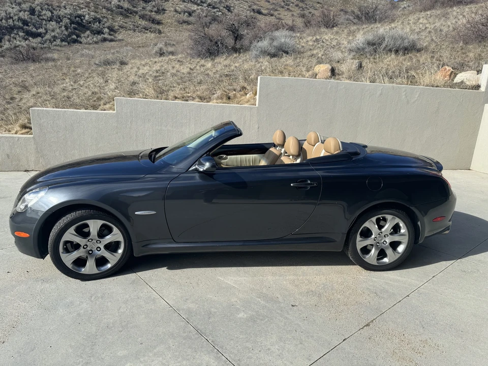 2008 Lexus SC430 - Image 10 of 31