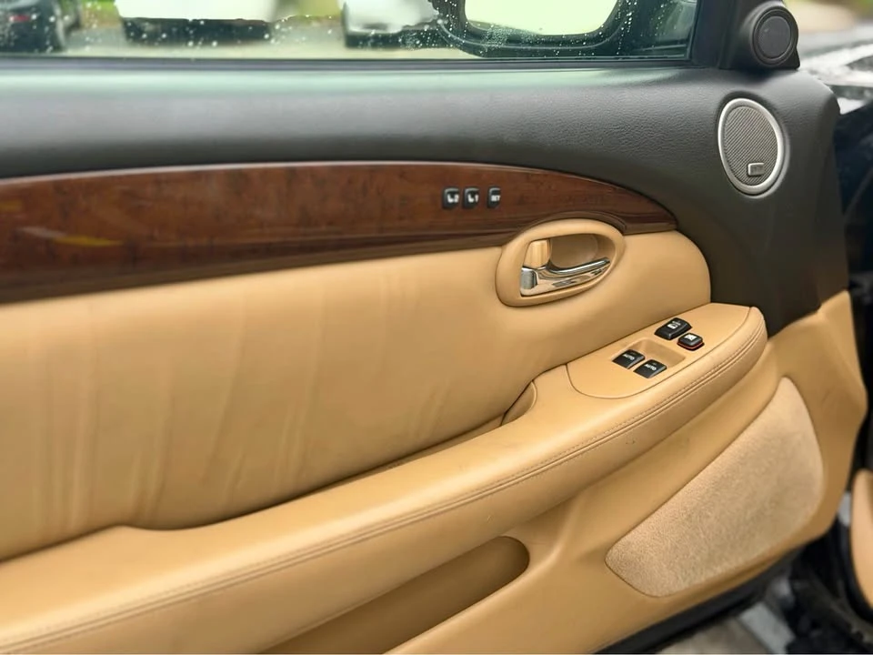 2008 Lexus SC430 - Image 10 of 20