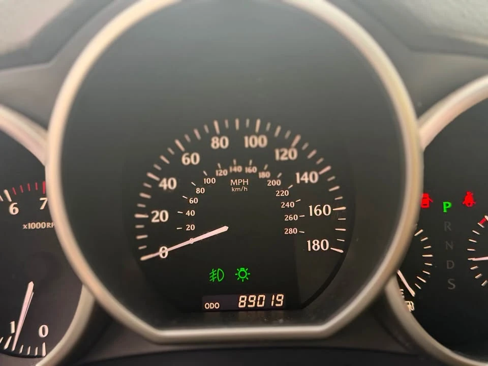 2008 Lexus SC430 - Image 12 of 20