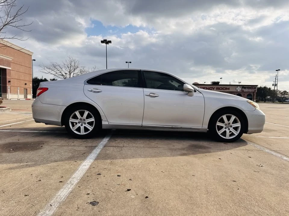 2008 Lexus ES 5th Gen - Image 6 of 18