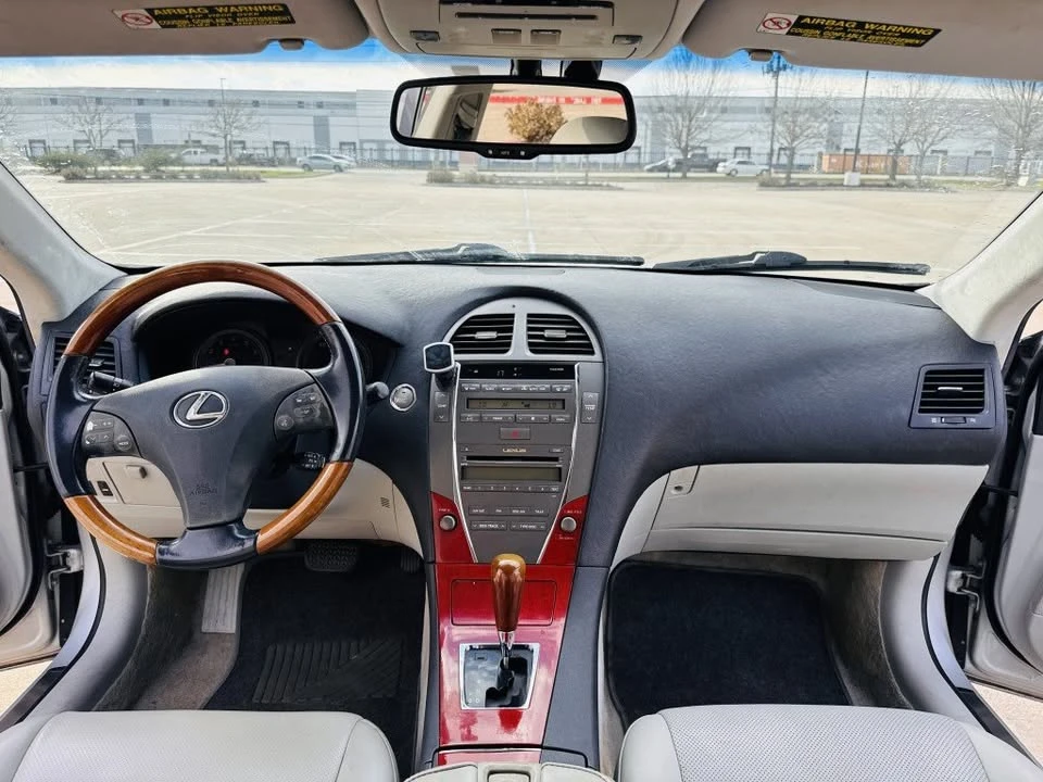 2008 Lexus ES 5th Gen - Image 14 of 18
