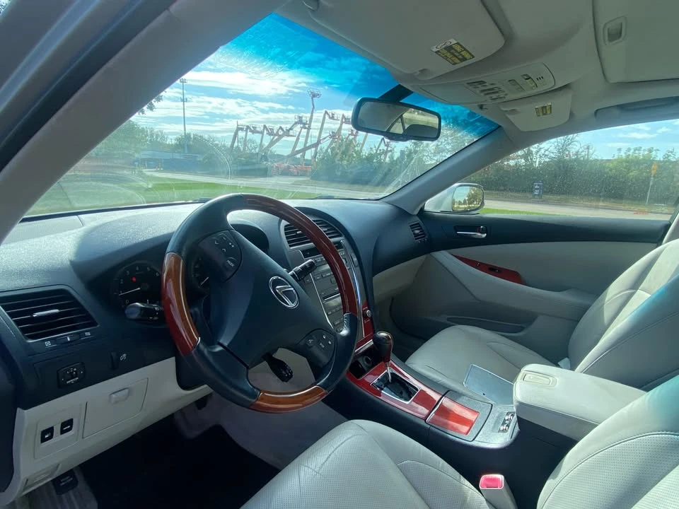2008 Lexus ES 4th Gen - Image 8 of 14