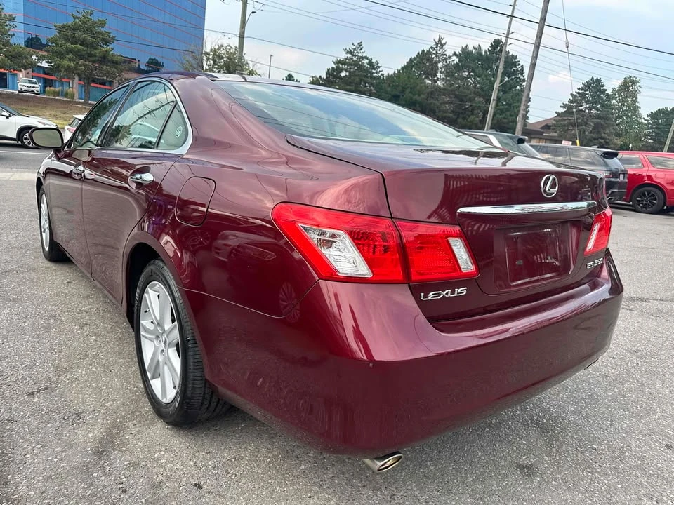 2008 Lexus ES 4th Gen - Image 2 of 13