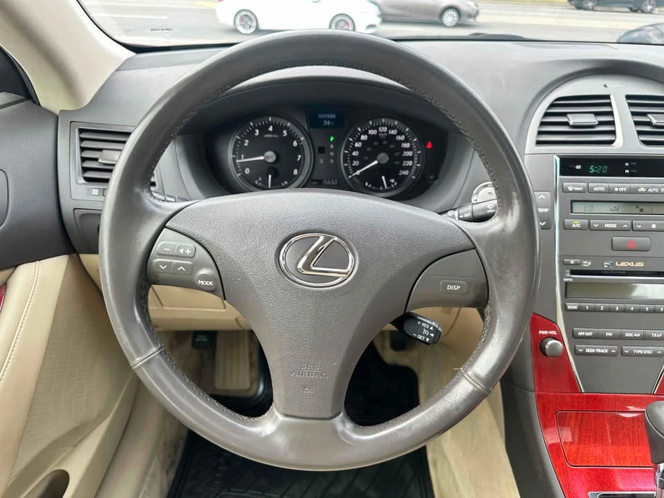 2008 Lexus ES 4th Gen - Image 10 of 13