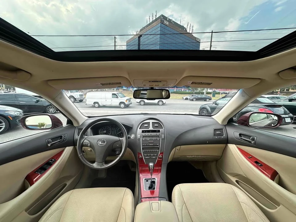 2008 Lexus ES 4th Gen - Image 8 of 13