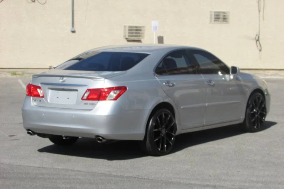 2008 Lexus ES 5th Gen - Image 7 of 20