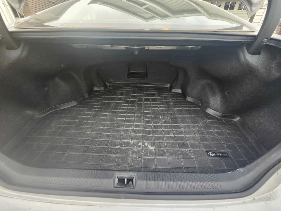 2008 Lexus ES 4th Gen - Image 9 of 16