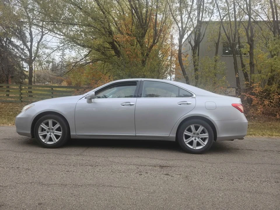 2008 Lexus ES 4th Gen - Image 6 of 16