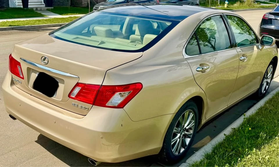 2008 Lexus ES 4th Gen - Image 4 of 8