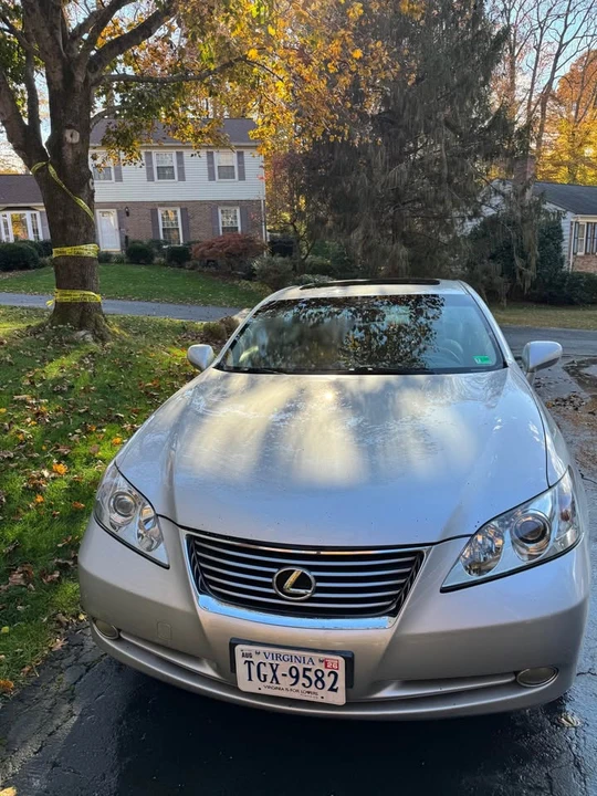 2008 Lexus ES 4th Gen - Image 2 of 14