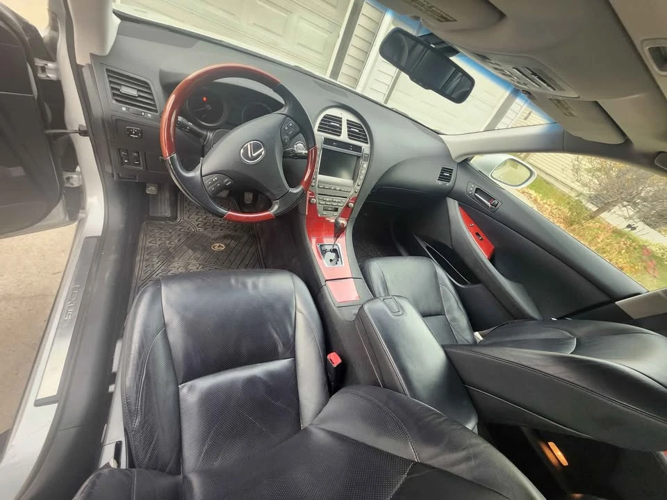 2008 Lexus ES 4th Gen - Image 14 of 16
