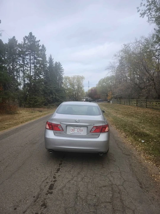 2008 Lexus ES 4th Gen - Image 4 of 16
