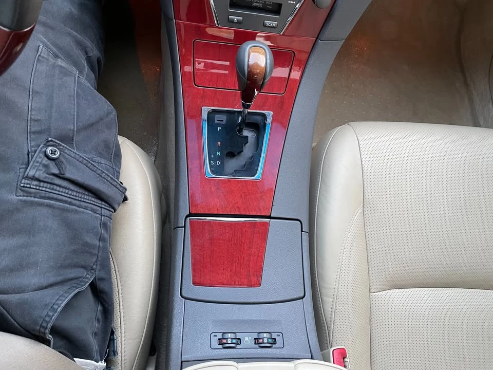 2008 Lexus ES 5th Gen - Image 15 of 18