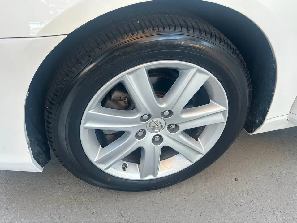 2008 Lexus ES 4th Gen - Image 13 of 15