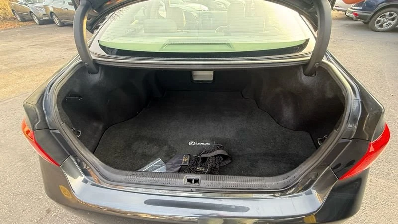 2008 Lexus ES 5th Gen - Image 12 of 16