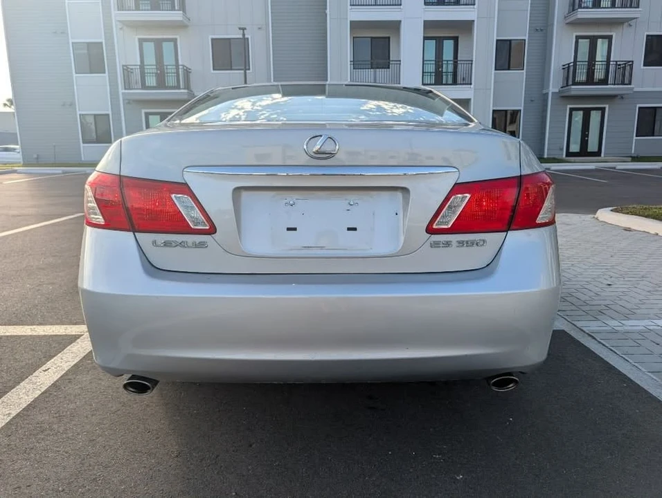 2008 Lexus ES 5th Gen - Image 8 of 19
