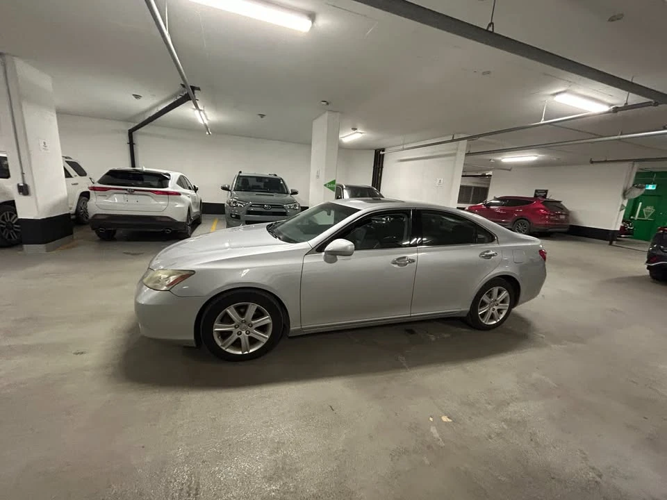 2008 Lexus ES 5th Gen - Image 3 of 13