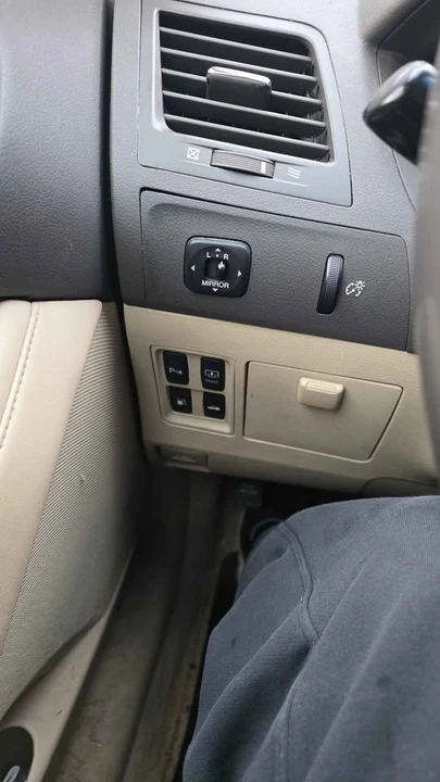 2008 Lexus ES 5th Gen - Image 7 of 9