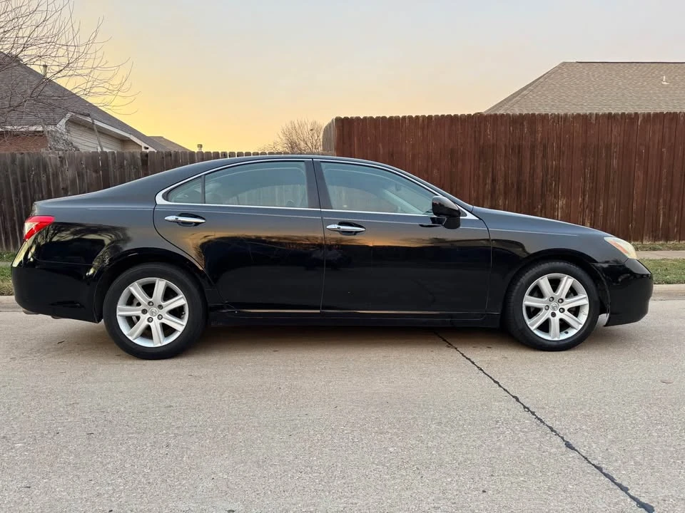 2008 Lexus ES 5th Gen - Image 4 of 14