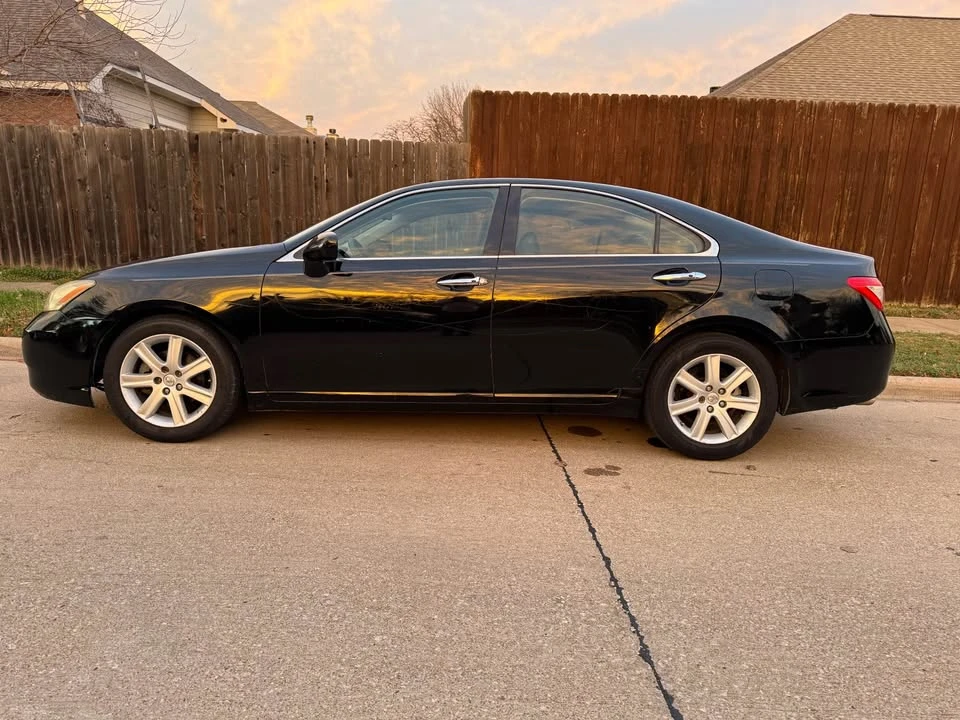 2008 Lexus ES 5th Gen - Image 3 of 14