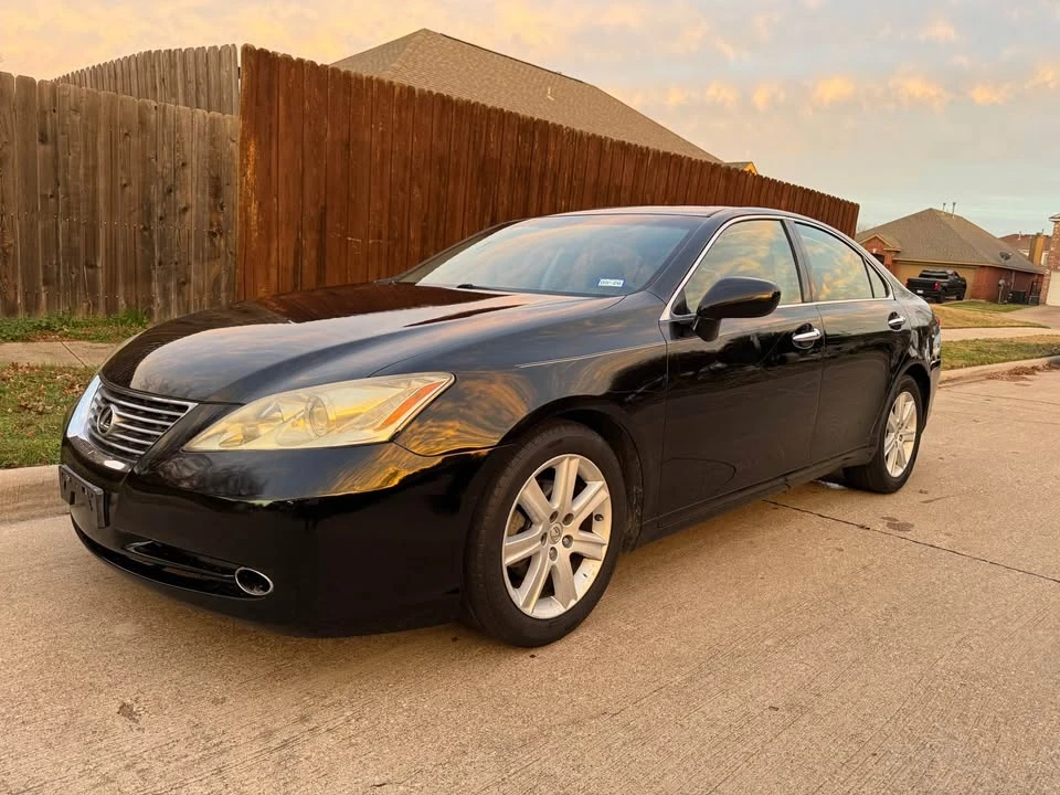 2008 Lexus ES 5th Gen - Image 2 of 14