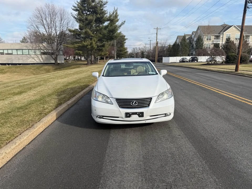 2008 Lexus ES 4th Gen - Image 6 of 14