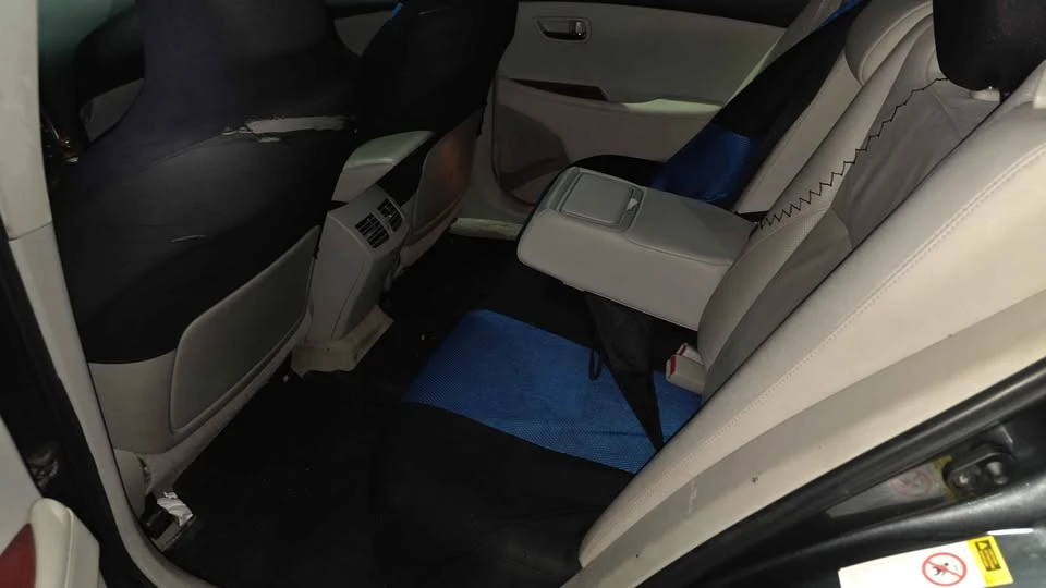 2008 Lexus ES 5th Gen - Image 3 of 6