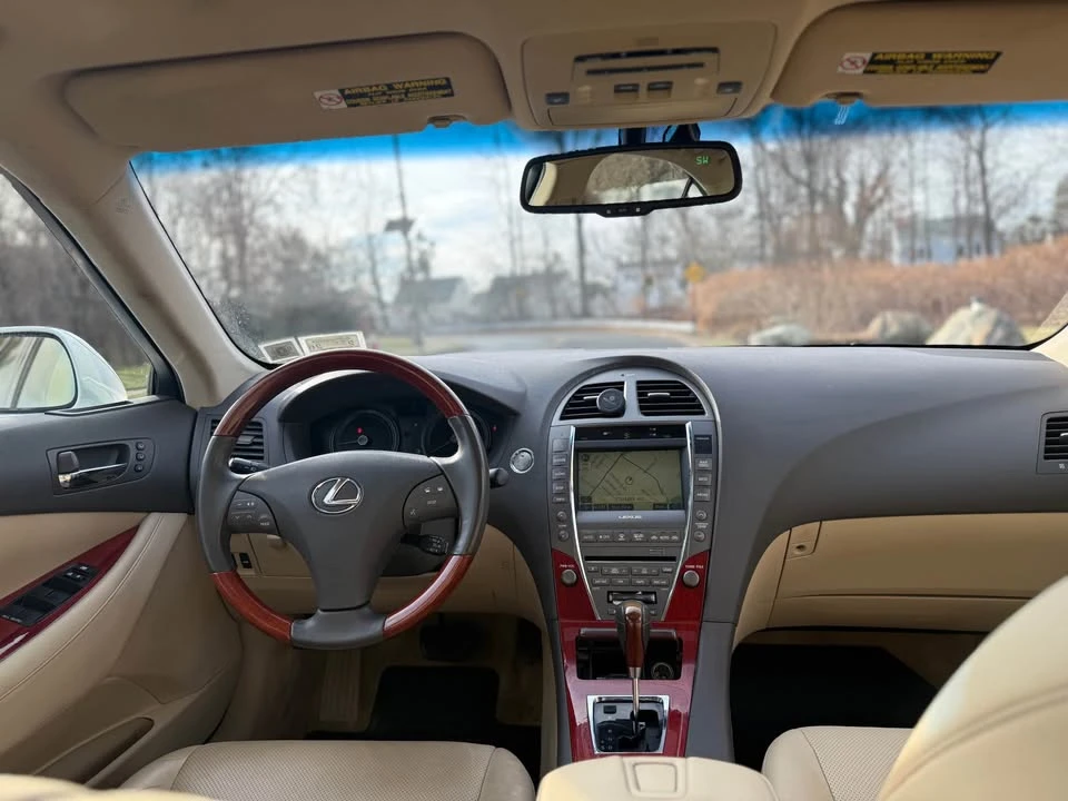 2008 Lexus ES 4th Gen - Image 13 of 16
